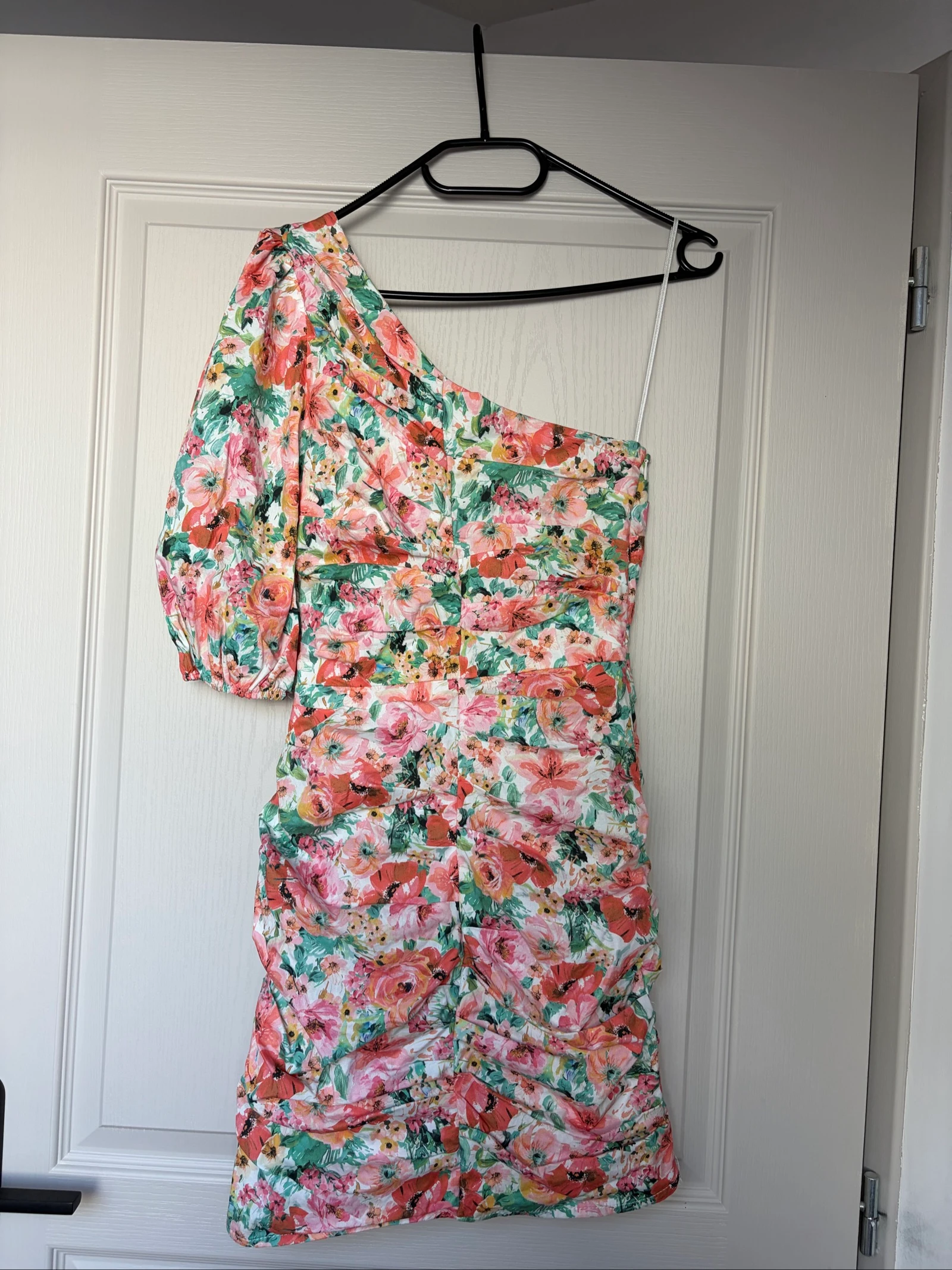 Vestido floral Zara - hombro descubierto - usado una vez – photo 2
